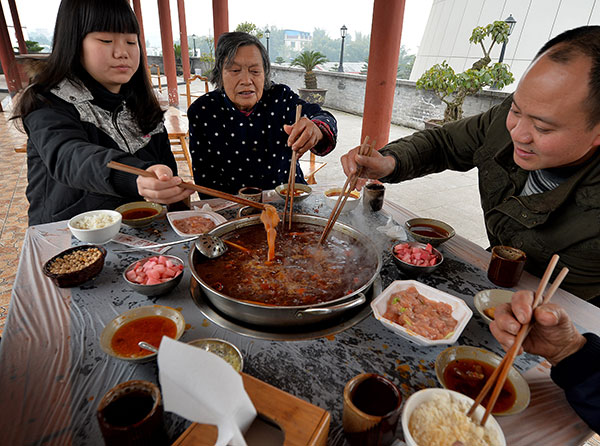 Survey affirms locals' love of hotpot, with ox stomach voted most popular