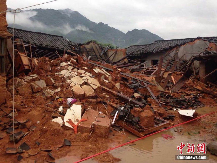 Rainstorm wreaks havoc in Fujian province