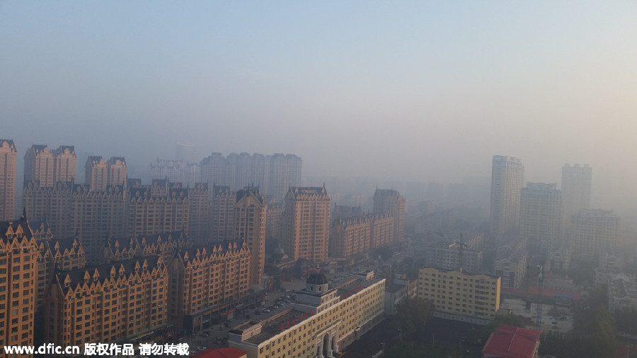 Smog, haze envelops many Chinese cities