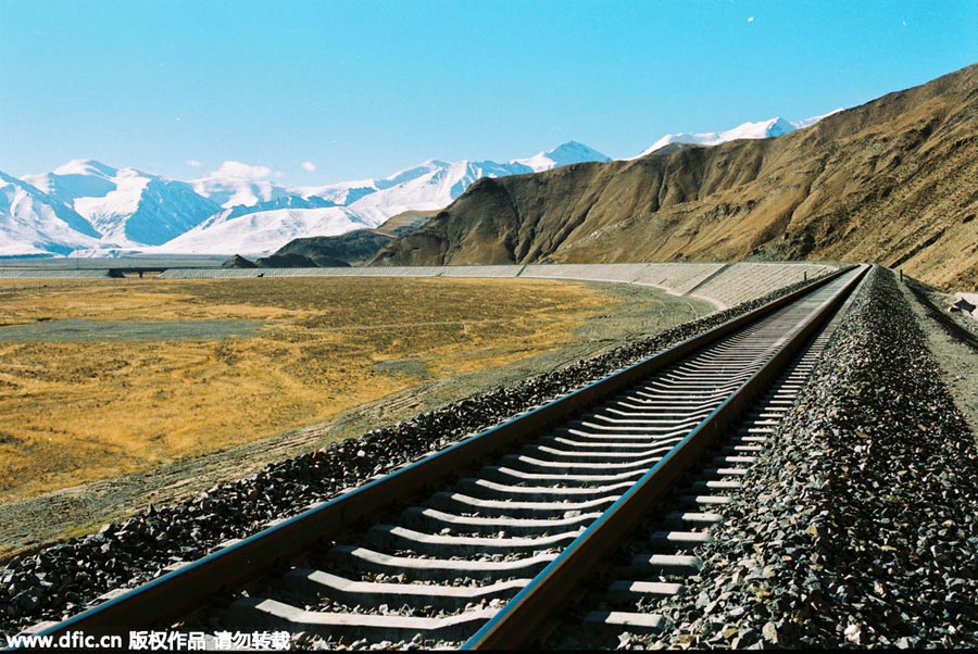 China's beauty by rail