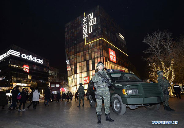 Beijing police initiate yellow alert for Christmas security