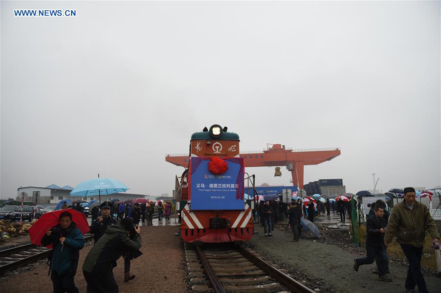 First container train links China to Middle East