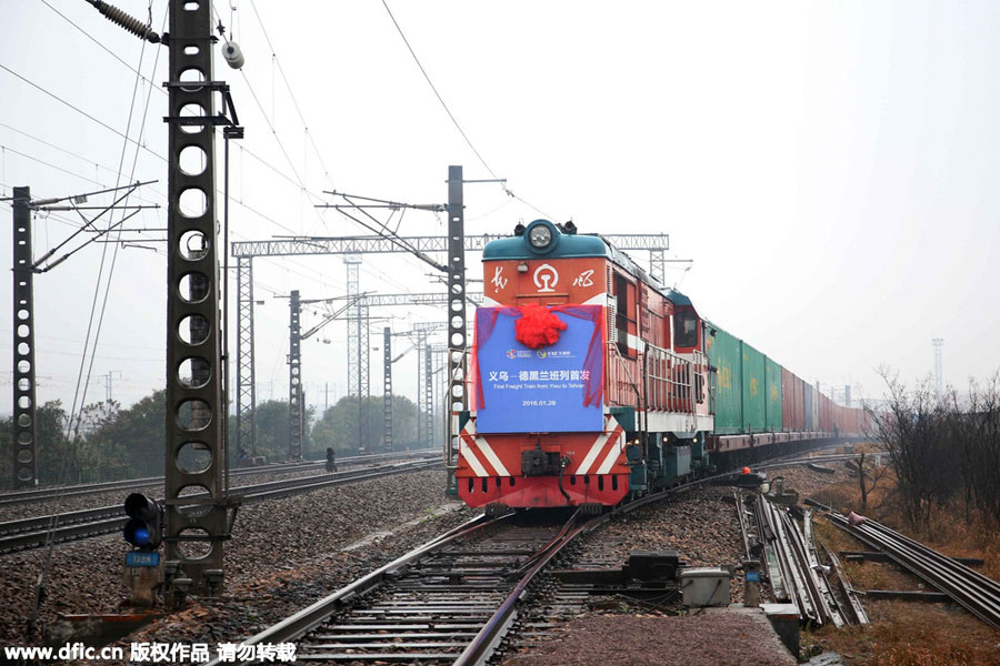 First container train links China to Middle East