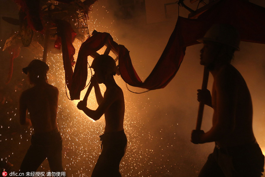 12 photos you don't want to miss about Chinese Lantern Festival