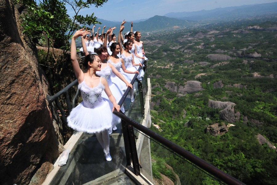 Ten photos from around China: May 15 - 22