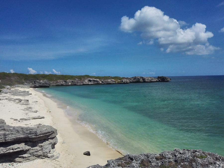 Sailing to Xisha Islands