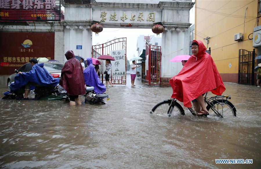 Heavy rain, floods across China