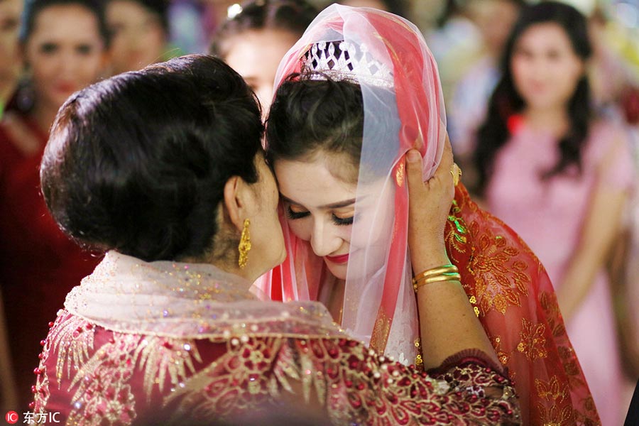 Dancing, food and religion, all in a Xinjiang wedding