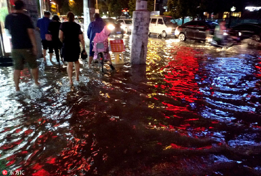 Typhoon Meranti and Malakas hit south China