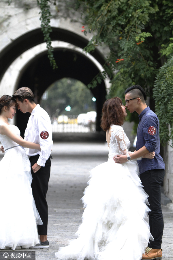 Ancient backdrop, modern couples