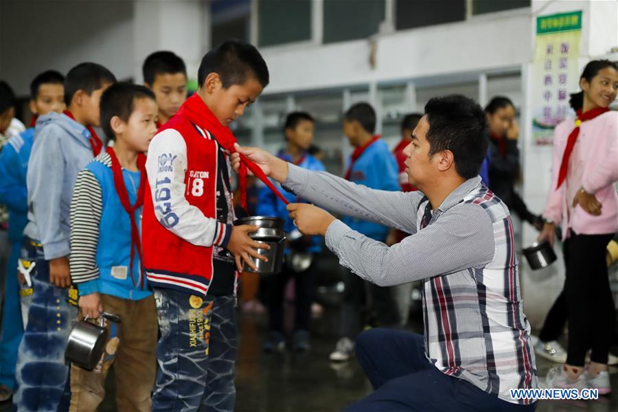 Sang Lei, voluntary teacher in China's Yunnan