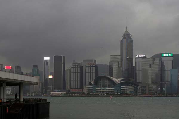 Typhoon Haima disrupts life in southern China