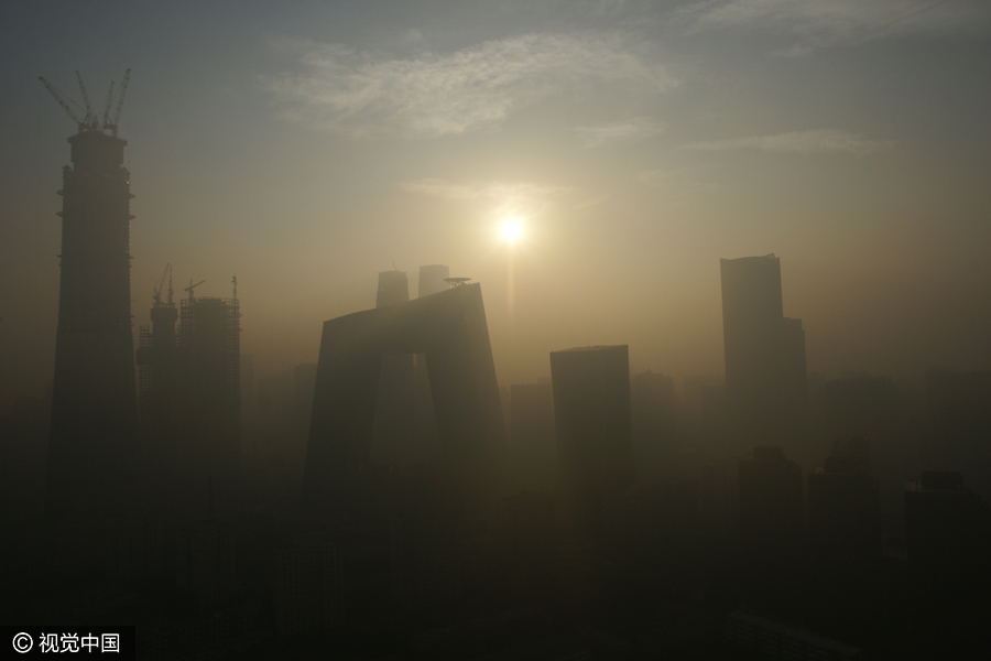 Haze, fog envelop cities, bring down visibility