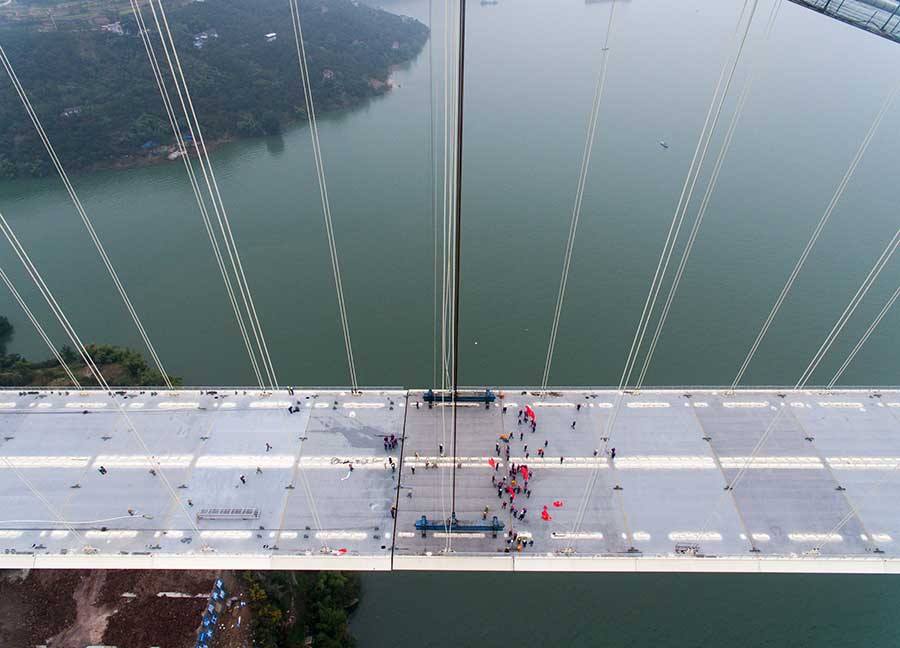 Longest suspension bridge achieves milestone