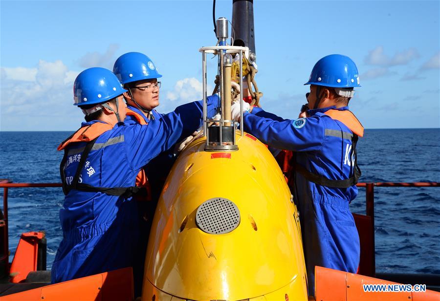 Underwater robot tested in S. China Sea