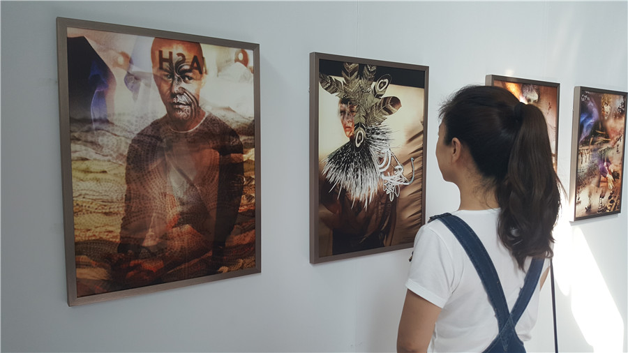 Over 2,000 photographers attend Pingyao festival in Shanxi