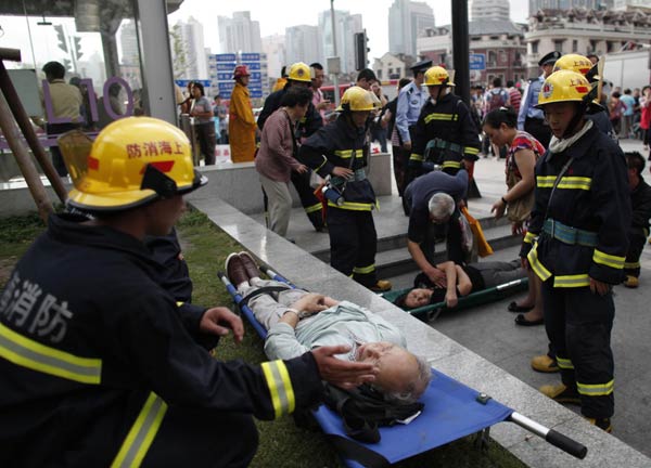 271 injured in Shanghai's subway crash