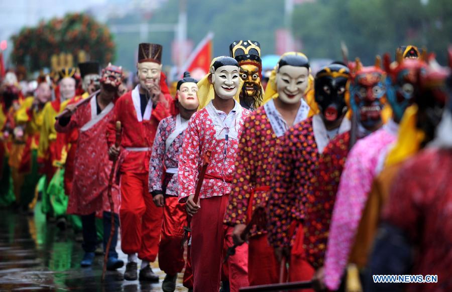 Nuo Opera staged in E China's Jiangxi