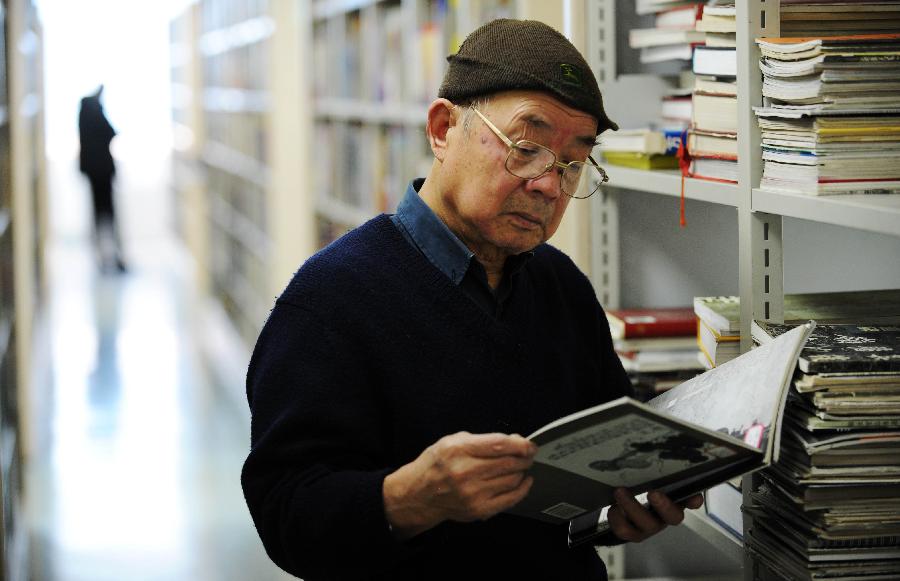 People read books at library in Spring Festival