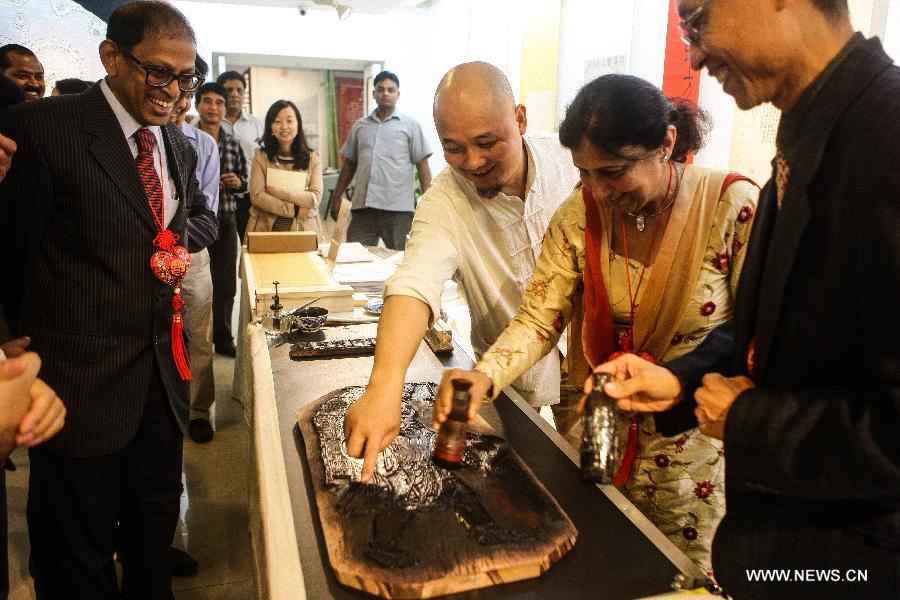 Exhibition of Chinese intangible culture heritage kicks off in India