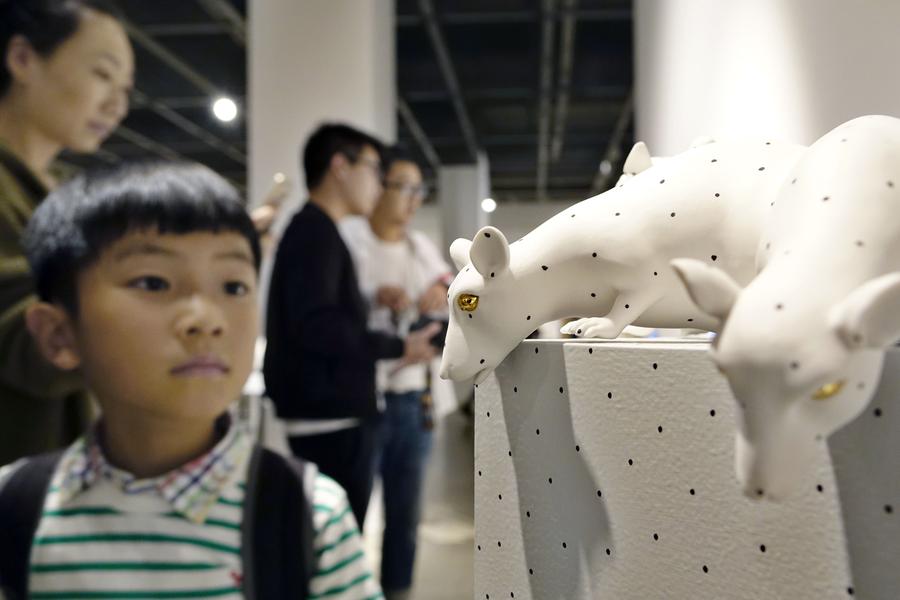 Contemporary Asian ceramic art shines in Hangzhou