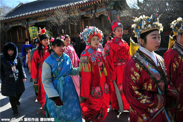 A guide to New Year temple fairs in Beijing