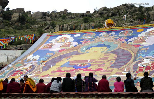 Shoton Festival begins in Tibet