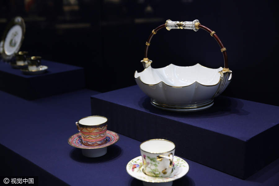 French royal porcelains shine in Xi'an