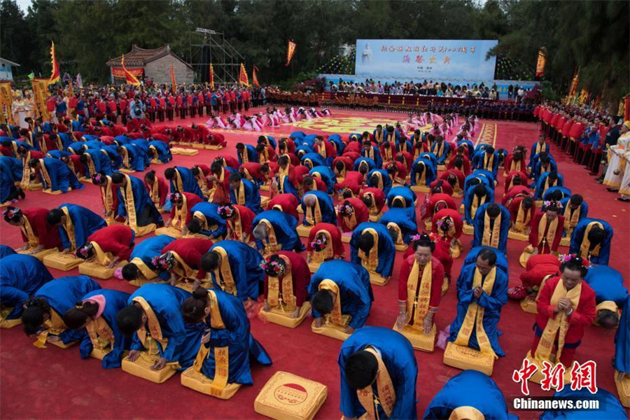 Ceremony held to worship Sea Goddess Mazu in E China's Fujian