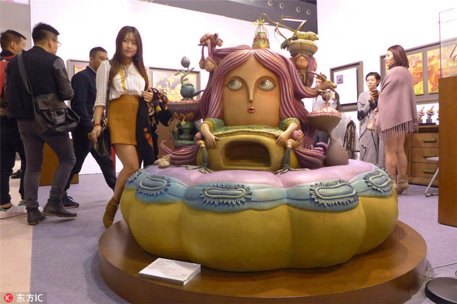 Shanghai Art Fair connects people with art in daily life