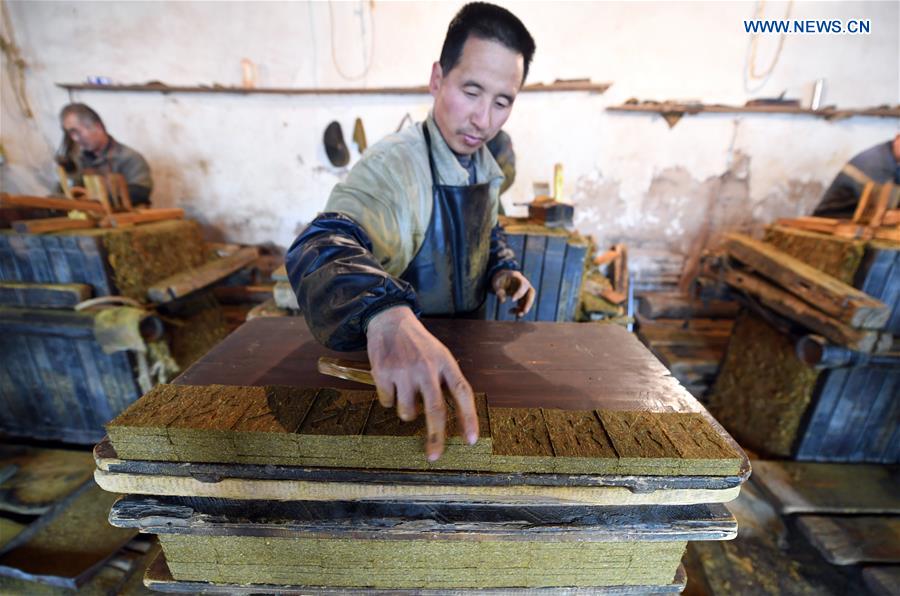 Intangible cultural heritage: Making hookah in NW China