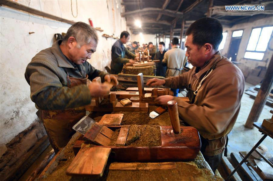 Intangible cultural heritage: Making hookah in NW China