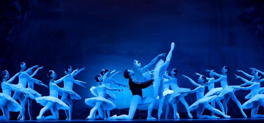 Russian dancers perform in ballet 'Swan Lake' in Beijing