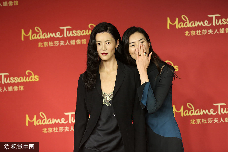 Liu Wen's waxwork model unveiled in Beijing