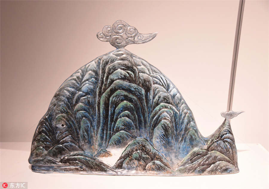 Hangzhou exhibits ceramic pieces worldwide