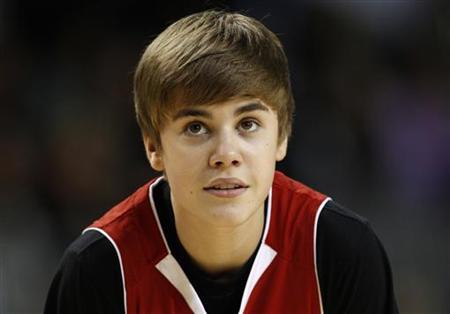 Bidding is hot in Justin Bieber hair auction