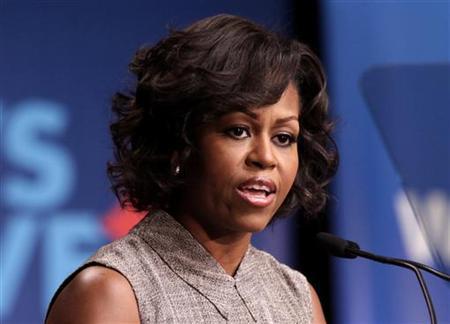 Michelle Obama to write book about White House garden