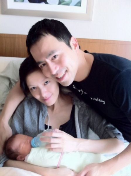 Photo of Kelly Lin's baby released