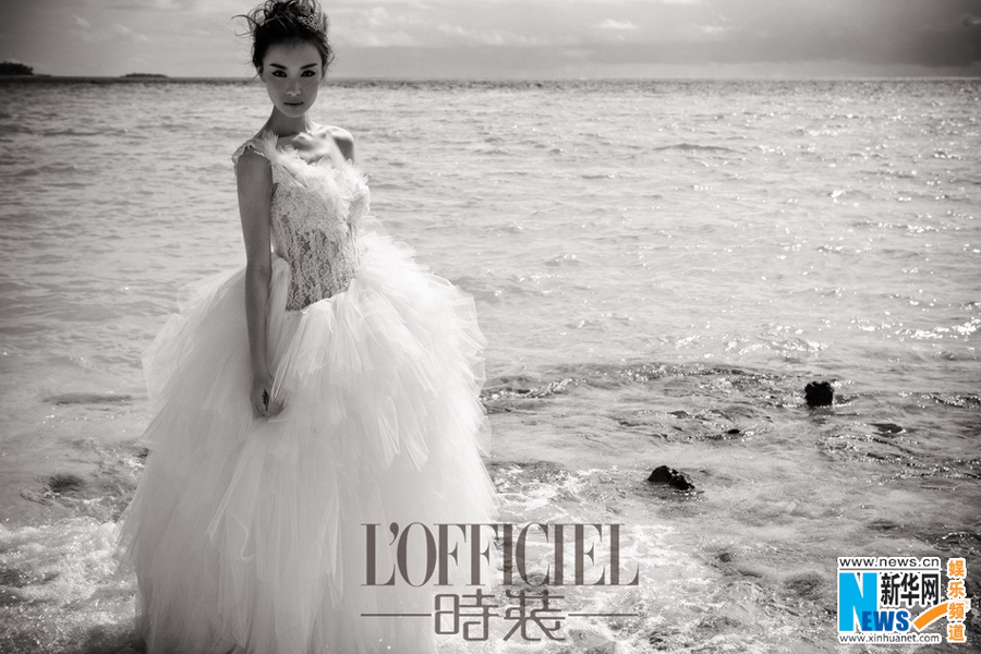 Ni Ni poses for L'OFFICIEL WEDDING in bridal veil