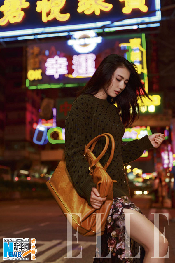 Elegant Gao Yuanyuan poses for ELLE magazine