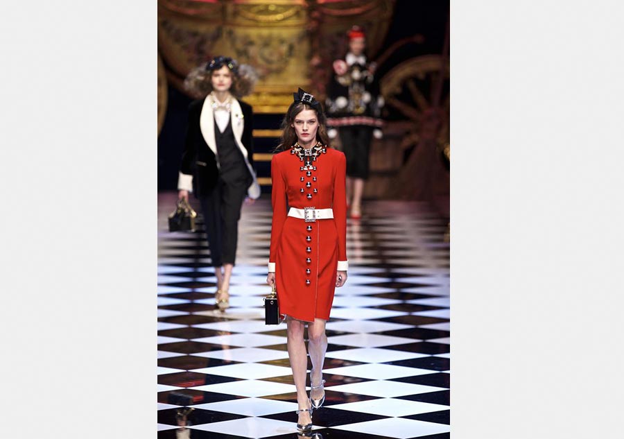 Milan Fashion Week: Dolce & Gabbana Autumn/Winter 2016 collection