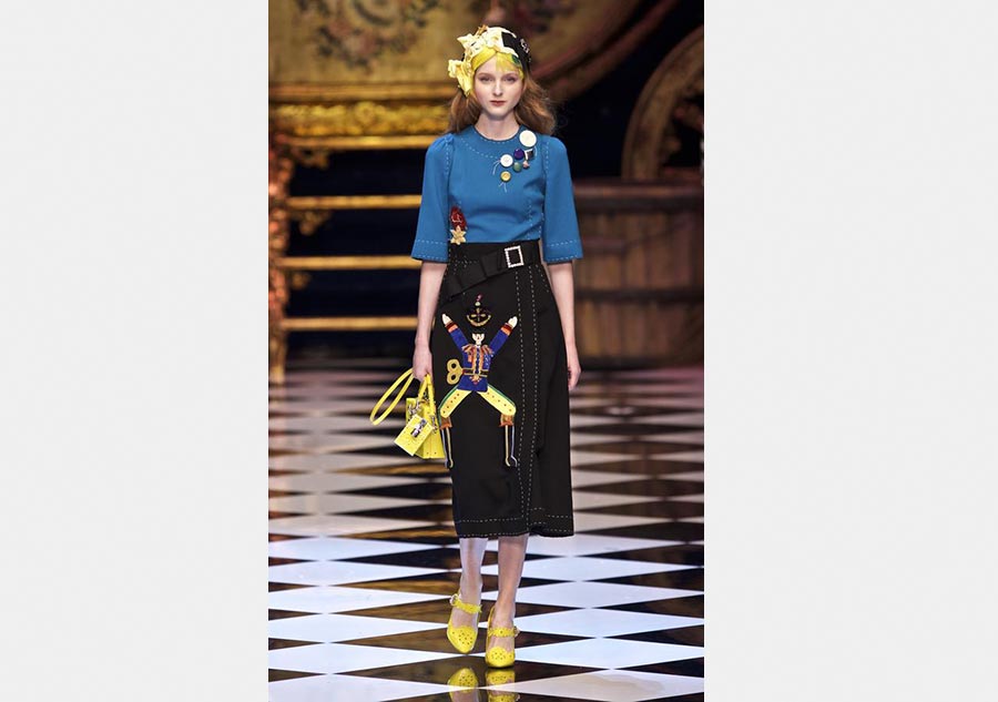 Milan Fashion Week: Dolce & Gabbana Autumn/Winter 2016 collection