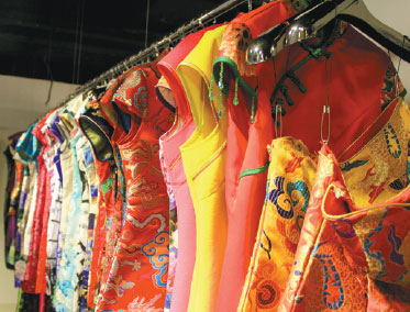 Photos give cheongsam a new life