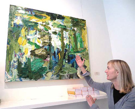 Painters reinvigorate ancient form