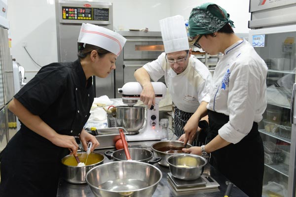 For French baker, China is all about love and loaves