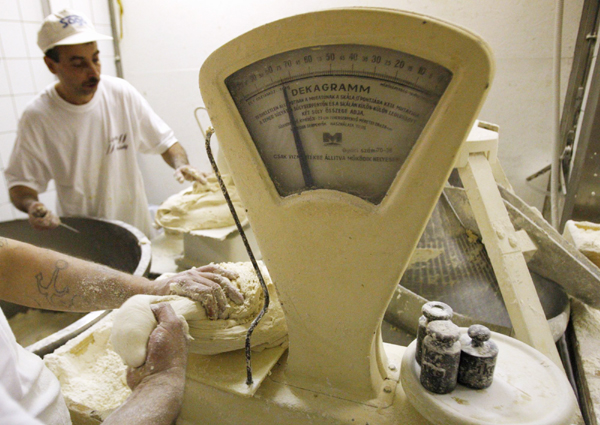 Freshly baked breads at Lipoti Bakery