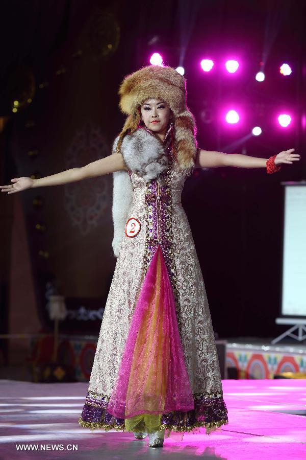 China Mongolian ethnic costume arts festival