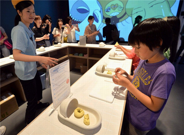 Toilet exhibition opens in Tokyo