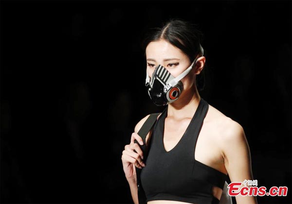 Fashion designers turn eyes to smog mask