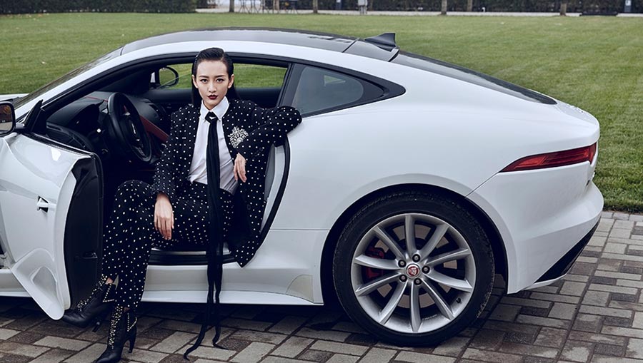 Actress Wang Ou poses for <EM>Car</EM> magazine